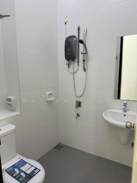 Rumah Teres untuk Disewa di Johor Bahru (Johor) - Kayden Voon - Bathroom - PropertyGuru.com.my