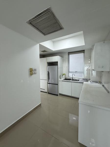 Service Residence for Sale at Solaris Dutamas - Alexis Chin - Kitchen - PropertyGuru.com.my