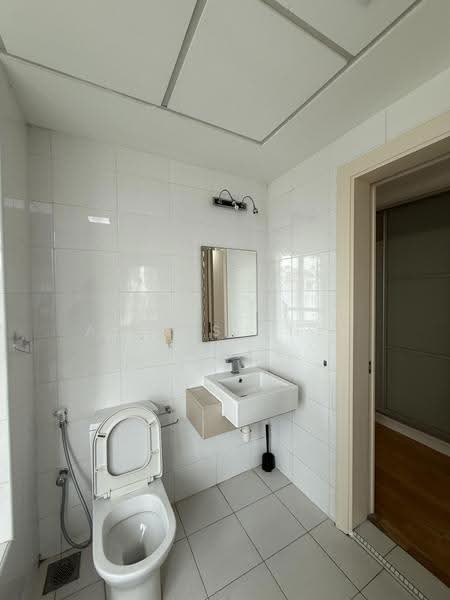 Service Residence for Sale at Solaris Dutamas - Alexis Chin - Bathroom - PropertyGuru.com.my