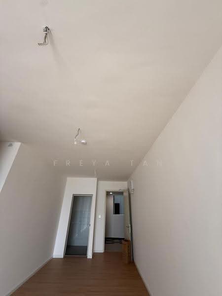 Kediaman Servis untuk Dijual di Residensi Dian II - Freya Tan - PropertyGuru.com.my