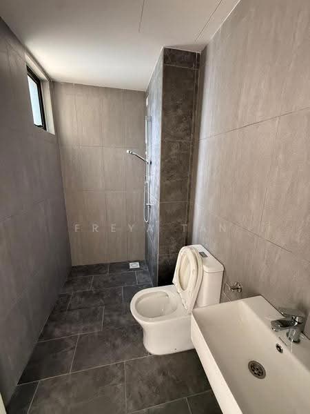 Kediaman Servis untuk Dijual di Residensi Dian II - Freya Tan - PropertyGuru.com.my