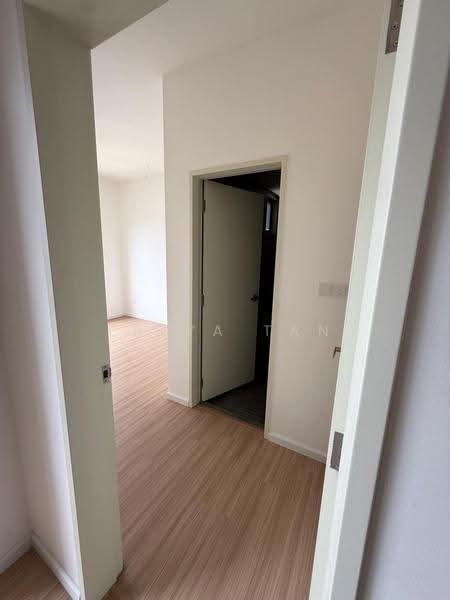 Kediaman Servis untuk Dijual di Residensi Dian II - Freya Tan - PropertyGuru.com.my