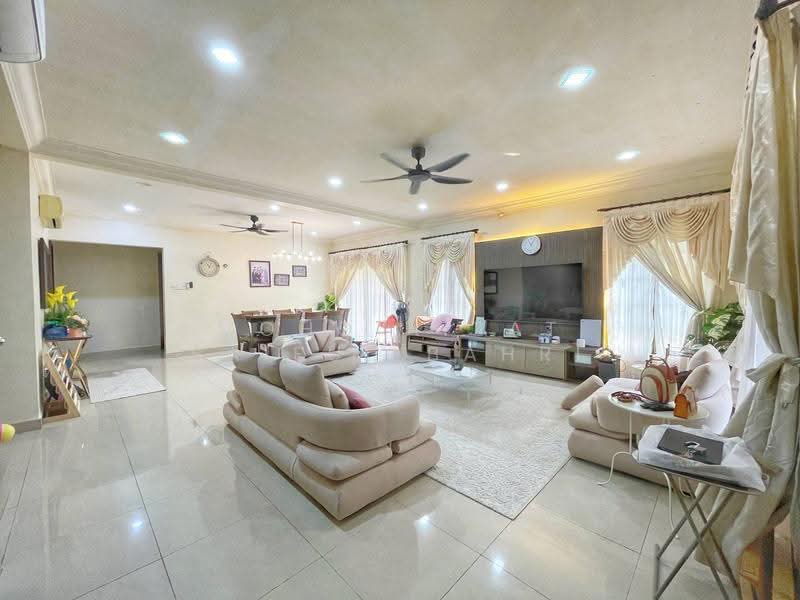 Bungalow House untuk Dijual di Putrajaya (Putrajaya) - Mohd Aizat Saiful Bahri - Living Room - PropertyGuru.com.my