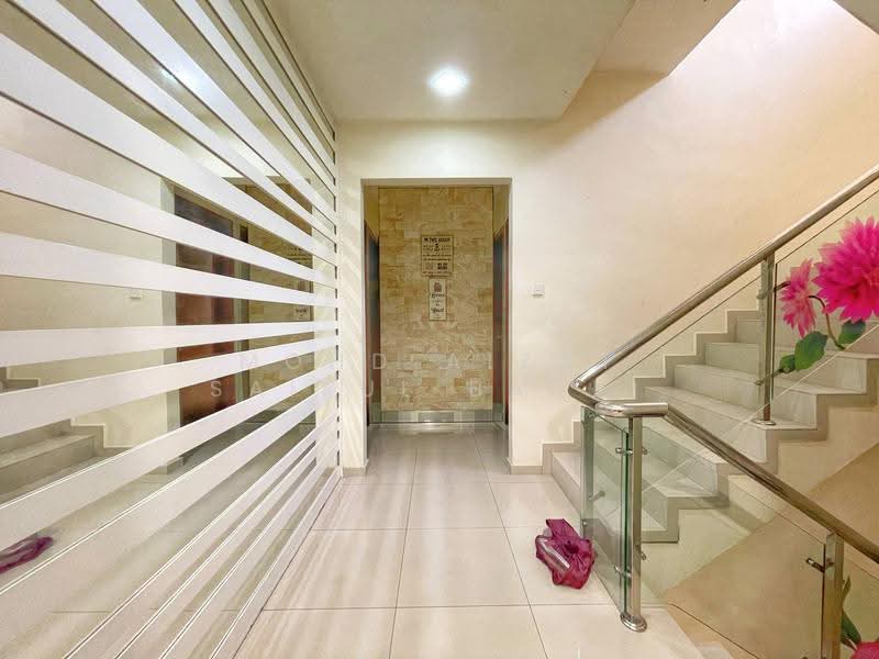Bungalow House untuk Dijual di Putrajaya (Putrajaya) - Mohd Aizat Saiful Bahri - Corridor - PropertyGuru.com.my