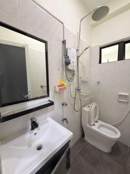 Rumah Teres 2-Tingkat untuk Disewa di Taman Mount Austin (Tebrau) - Vivco Liang - PropertyGuru.com.my