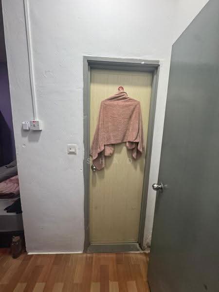 Bungalow House for Sale in Kampung Sungai Kapal (Pengerang) - Arshad . - Interior - PropertyGuru.com.my