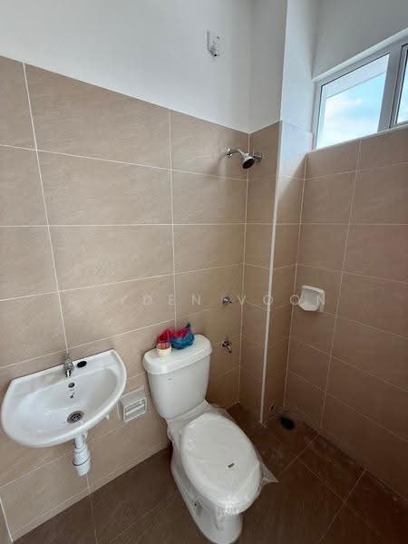 Rumah Teres untuk Dijual di Bandar Dato Onn (Tebrau) - Kayden Voon - Bathroom - PropertyGuru.com.my