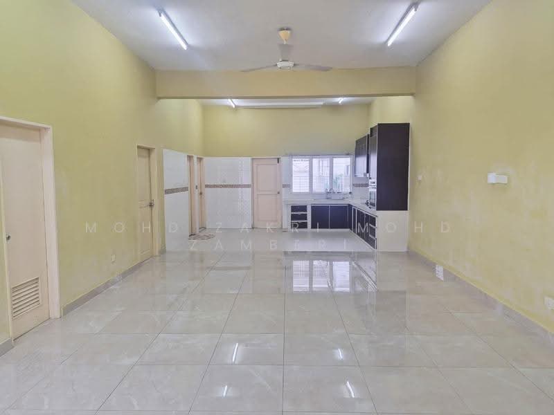 Rumah Berkembar untuk Dijual di D'Kayangan (Shah Alam) - Mohd Zakri Mohd Zamberi - Kitchen - PropertyGuru.com.my