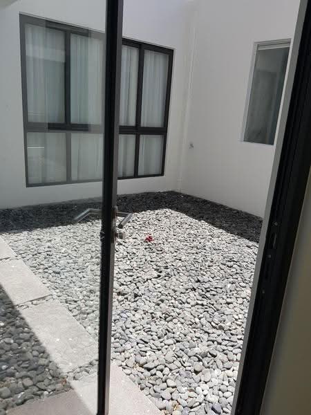 Bungalow House untuk Disewa di Valencia (Sungai Buloh) - Pinky Choong - PropertyGuru.com.my
