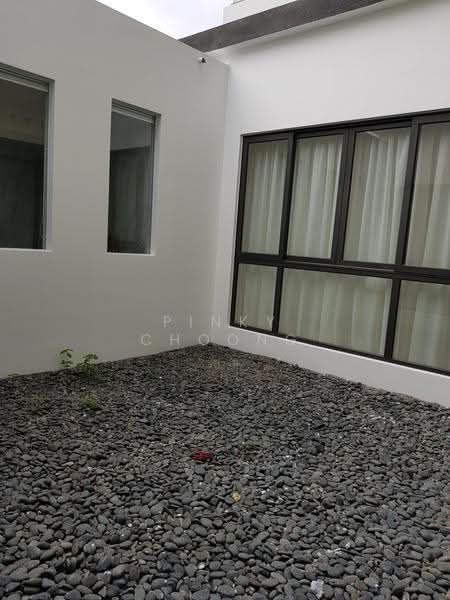 Bungalow House untuk Disewa di Valencia (Sungai Buloh) - Pinky Choong - PropertyGuru.com.my