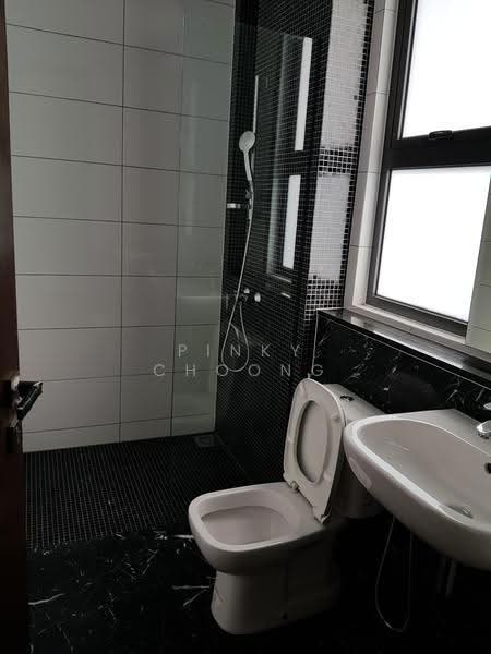 Bungalow House untuk Disewa di Valencia (Sungai Buloh) - Pinky Choong - PropertyGuru.com.my