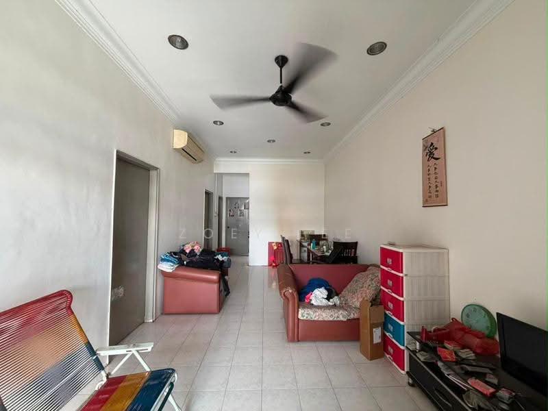 Rumah Teres 1-Tingkat untuk Dijual di Skudai (Johor) - Zoey Lee - Living Room - PropertyGuru.com.my