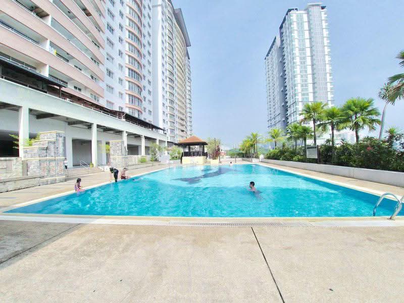 Kediaman Servis untuk Dijual di Putra Majestik - Jassey Saw - Exterior - PropertyGuru.com.my