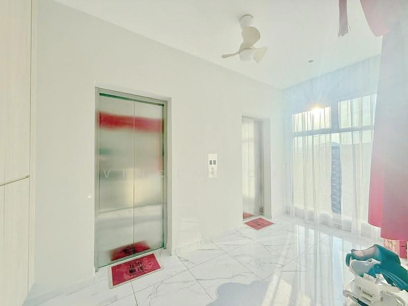 Condominium for Sale at QuayWest Residence - Vincent Ooi - Corridor - PropertyGuru.com.my