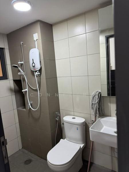 Kediaman Servis untuk Disewa di D'Quince Residences - Connie Ng - Bathroom - PropertyGuru.com.my