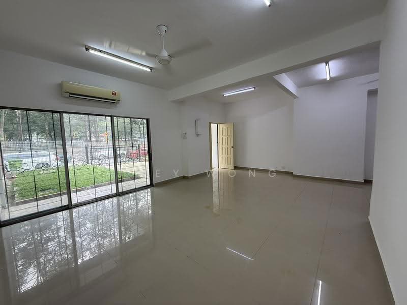 2-storey Terraced House for Rent in Taman Tun Dr Ismail (Kuala Lumpur) - Joey Wong - Living Room - PropertyGuru.com.my