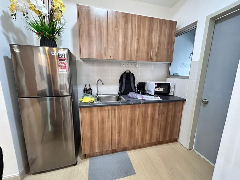 Kediaman Servis untuk Disewa di Alanis Residence - KK Yap - Kitchen - PropertyGuru.com.my