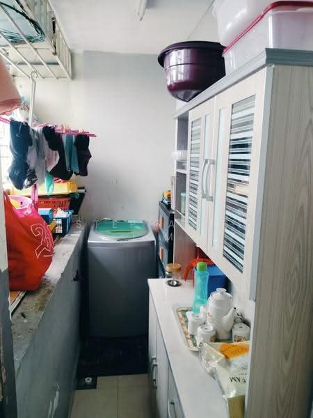 Kondominium untuk Dijual di Serina Bay - Stephanie Lim - Kitchen - PropertyGuru.com.my