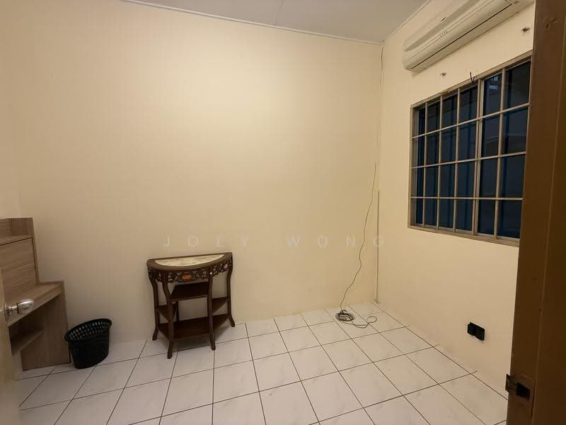 Rumah Teres 2-Tingkat untuk Disewa di Bandar Putra Permai (Seri Kembangan) - Joey Wong - Interior - PropertyGuru.com.my