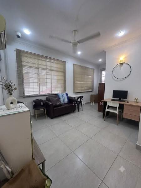 Rumah Berkembar untuk Dijual di Taman Bunga Raja (Kota Kinabalu) - Derek Chung - Living Room - PropertyGuru.com.my