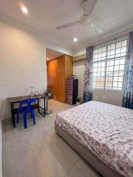 Rumah Berkembar untuk Dijual di Taman Bunga Raja (Kota Kinabalu) - Derek Chung - Bedroom - PropertyGuru.com.my
