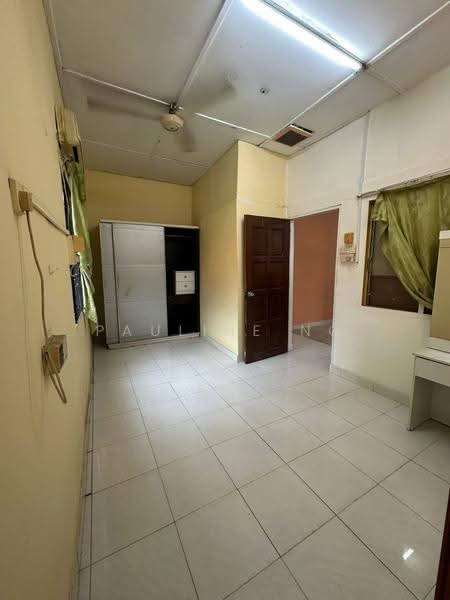 Semi-Detached House for Rent in Johor Bahru (Johor) - Pauline Ng - Bedroom - PropertyGuru.com.my
