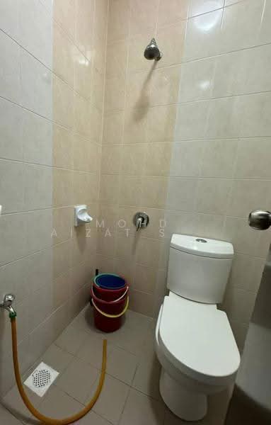 Rumah Berkembar untuk Dijual di Setia Damai (Setia Alam) - Mohd Aizat Saiful Bahri - Bathroom - PropertyGuru.com.my