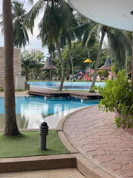 Kondominium untuk Dijual di E-Park Condominium - Silvester Ti - Exterior - PropertyGuru.com.my