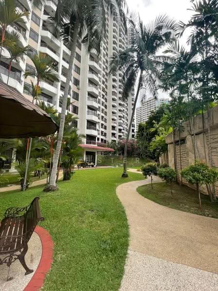Kondominium untuk Dijual di E-Park Condominium - Silvester Ti - Exterior - PropertyGuru.com.my