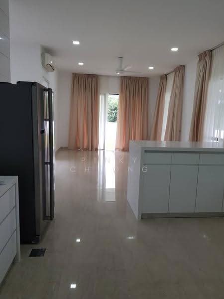 Bungalow House untuk Disewa di Valencia (Sungai Buloh) - Pinky Choong - Living Room - PropertyGuru.com.my