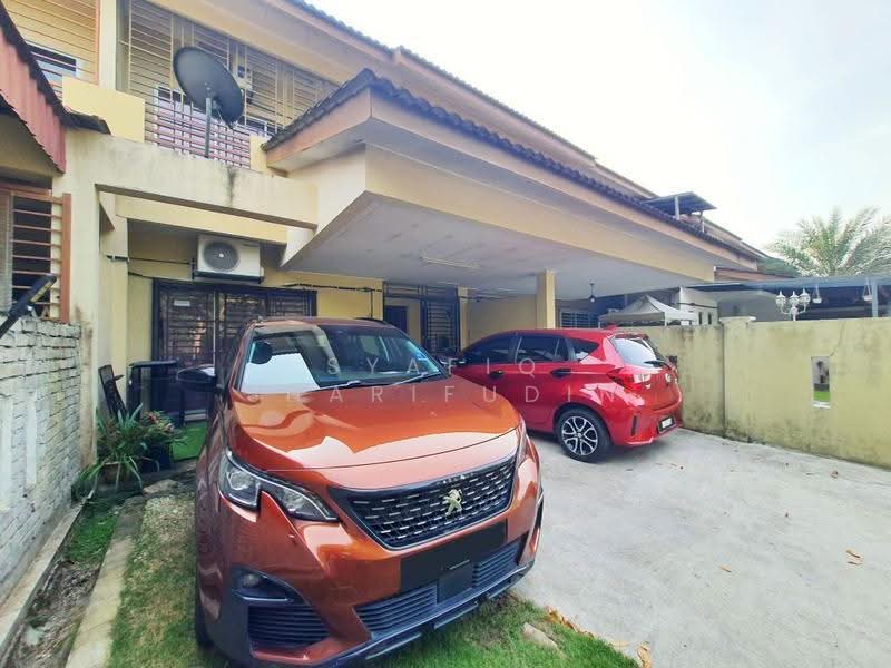 Rumah Teres 2-Tingkat untuk Dijual di Alam Suria (Puncak Alam) - Syafiq Sharifudin - PropertyGuru.com.my