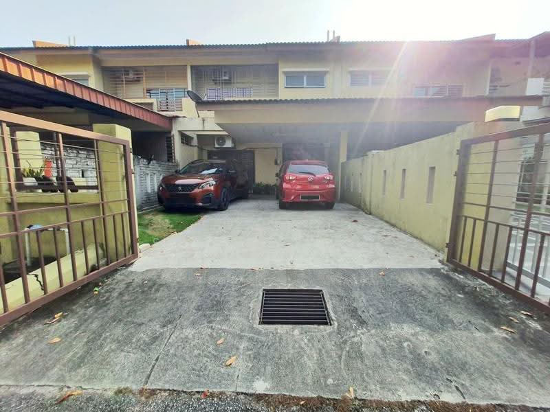 Rumah Teres 2-Tingkat untuk Dijual di Alam Suria (Puncak Alam) - Syafiq Sharifudin - PropertyGuru.com.my
