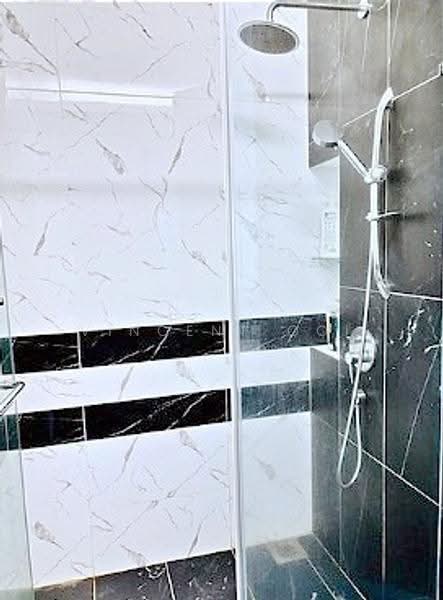 Condominium for Sale at QuayWest Residence - Vincent Ooi - Bathroom - PropertyGuru.com.my