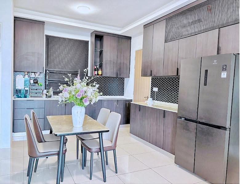Condominium for Sale at QuayWest Residence - Vincent Ooi - Kitchen - PropertyGuru.com.my