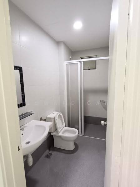 Kediaman Servis untuk Dijual di Meridin Bayvue @ Sierra Perdana - Edward Gan - PropertyGuru.com.my
