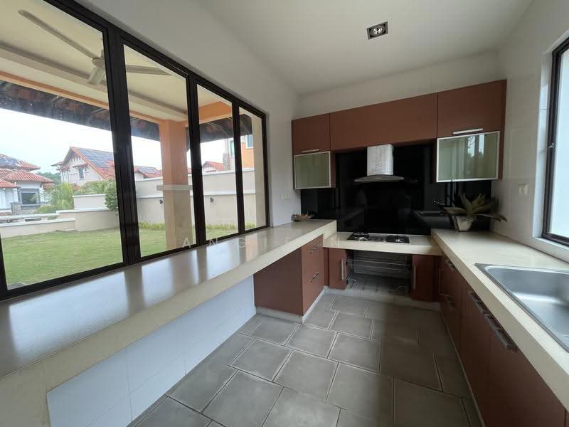 Bungalow House for Sale in Country Heights (Kajang) - Angie Ng - PropertyGuru.com.my