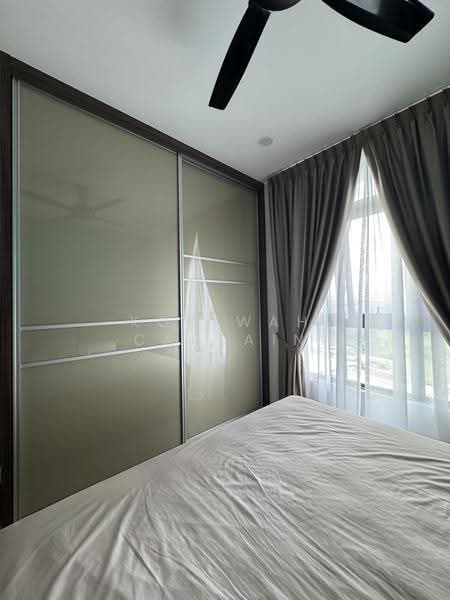 Kediaman Servis untuk Disewa di B11 Parkland Residence - Kok Wah Captain - Bedroom - PropertyGuru.com.my