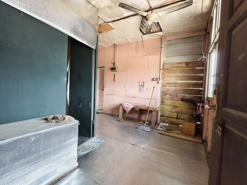 Warehouse for Rent in Kuching (Sarawak) - Jeno Tan - Interior - PropertyGuru.com.my
