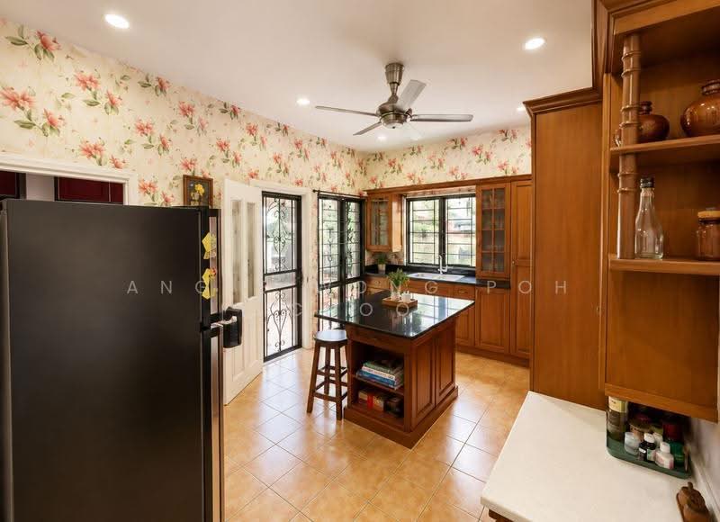 Rumah Berkembar untuk Dijual di Alam Damai (Cheras) - Angie Wong Poh Choo - Kitchen - PropertyGuru.com.my