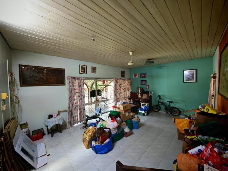 Rumah Berkembar untuk Dijual di Seksyen 17, Taman Sri Lee Yan Lian (Petaling Jaya) - F.Ronikom Francis - PropertyGuru.com.my