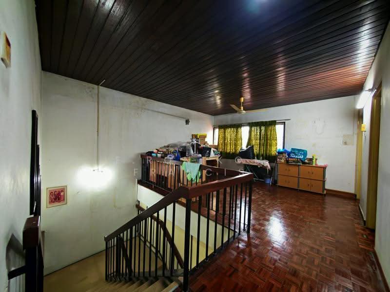 Rumah Berkembar untuk Dijual di Seksyen 17, Taman Sri Lee Yan Lian (Petaling Jaya) - F.Ronikom Francis - PropertyGuru.com.my