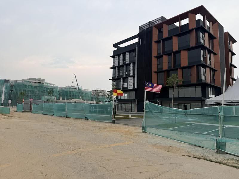 Komersial Berkembar untuk Dijual di Bandar Bukit Raja (Klang) - Chloe Tan - Exterior - PropertyGuru.com.my