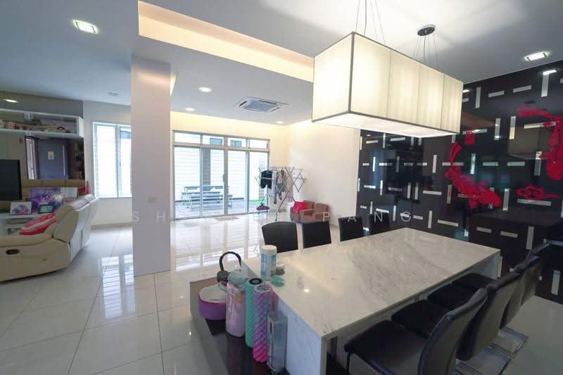 Semi-Detached House for Sale in Taman Nusa Bestari (Iskandar Puteri (Nusajaya)) - Shirley Pang - Living Room - PropertyGuru.com.my