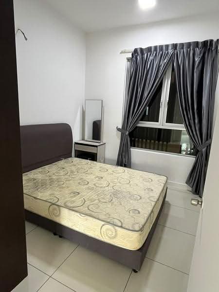 Pangsapuri untuk Dijual di Epic Residence - Zoey Lee - Bedroom - PropertyGuru.com.my