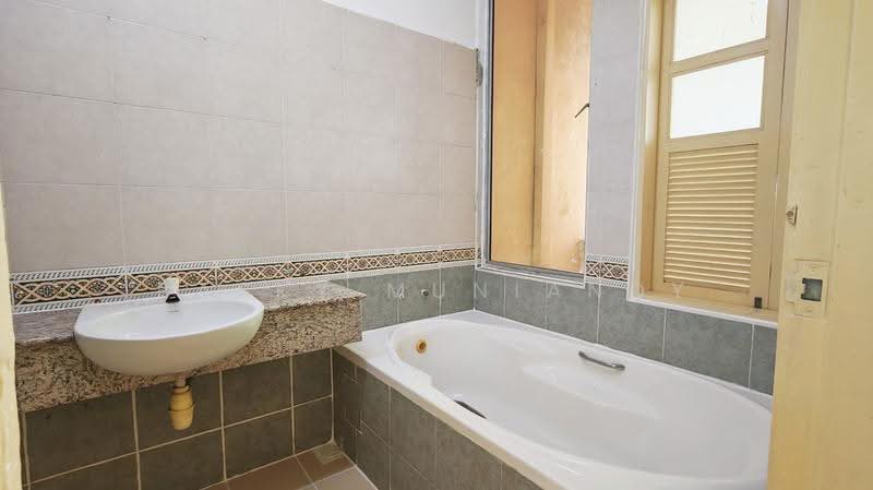 2-storey Terraced House for Rent in Taman Sri Pulai Perdana 2 (Skudai) - Basky Muniandy - Bathroom - PropertyGuru.com.my