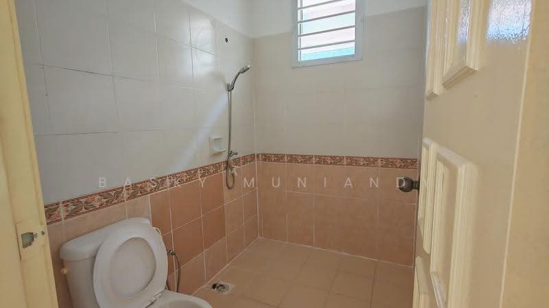 2-storey Terraced House for Rent in Taman Sri Pulai Perdana 2 (Skudai) - Basky Muniandy - Bathroom - PropertyGuru.com.my