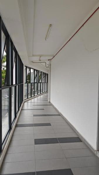 Shop for Rent in Taman Lestari Perdana (Seri Kembangan) - Joey Wong - Corridor - PropertyGuru.com.my
