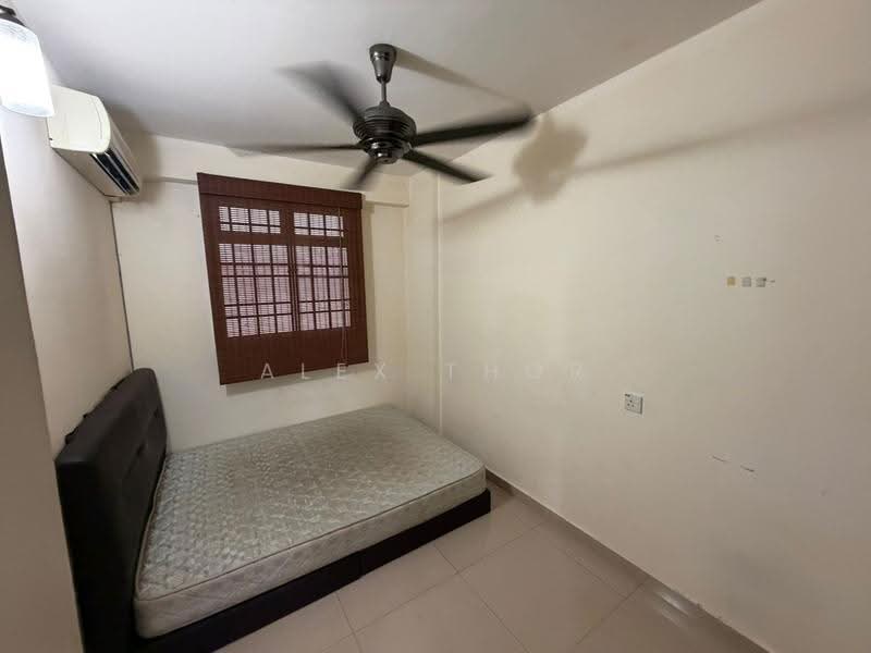 Pangsapuri untuk Disewa di Sri Saujana - Alex Thor - Bedroom - PropertyGuru.com.my