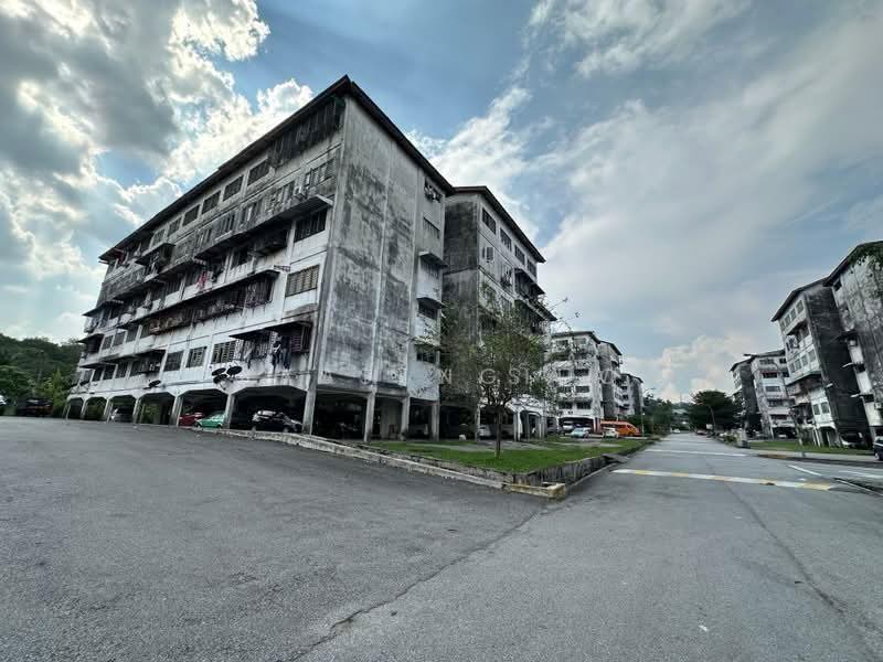 Rumah Flat untuk Dijual di Taman Mewah Cheras - Jassey Saw - Exterior - PropertyGuru.com.my