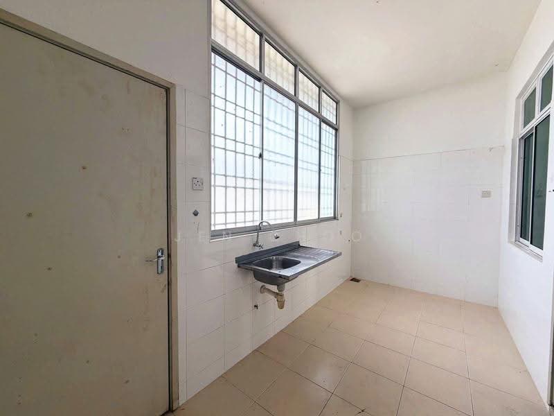2-storey Terraced House for Sale in Balik Pulau (Penang) - Jen Choo - Kitchen - PropertyGuru.com.my